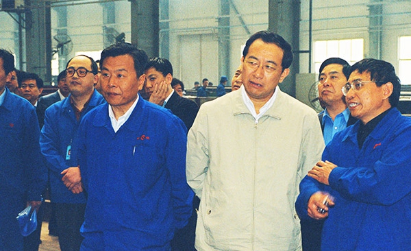 原河南省委常委、、、郑州市委书记王文超在公司车间调研